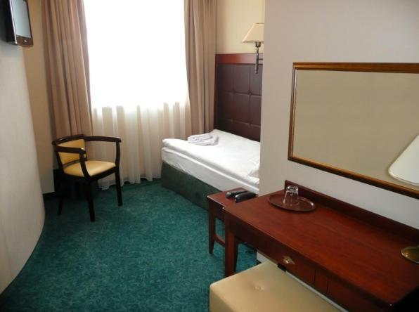 Hotel Gniecki Gdansk Przejazdowo Zimmer foto